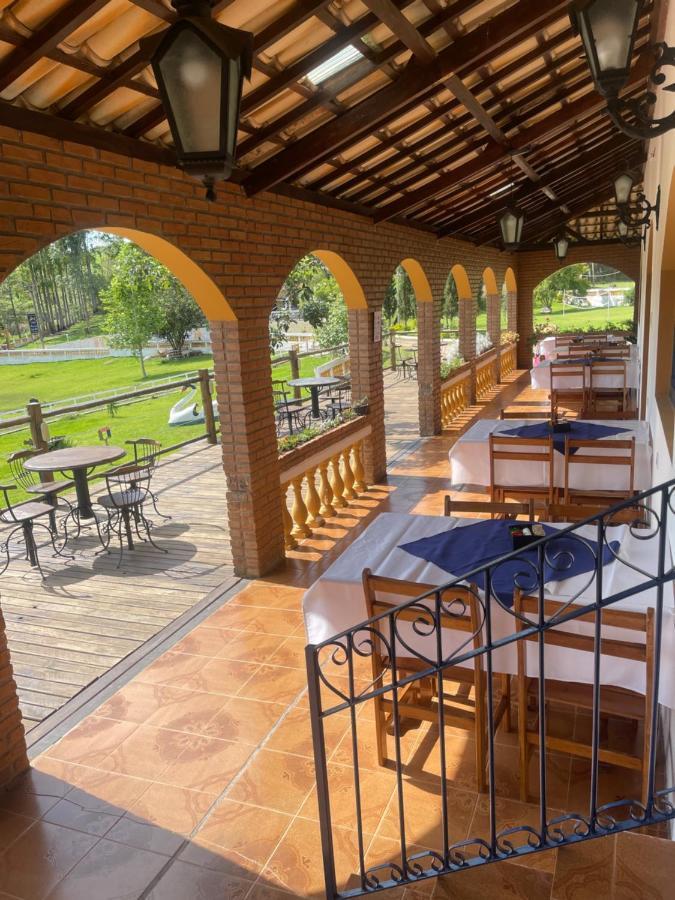 Fascinacao Cafe Hotel Cunha Eksteriør bilde