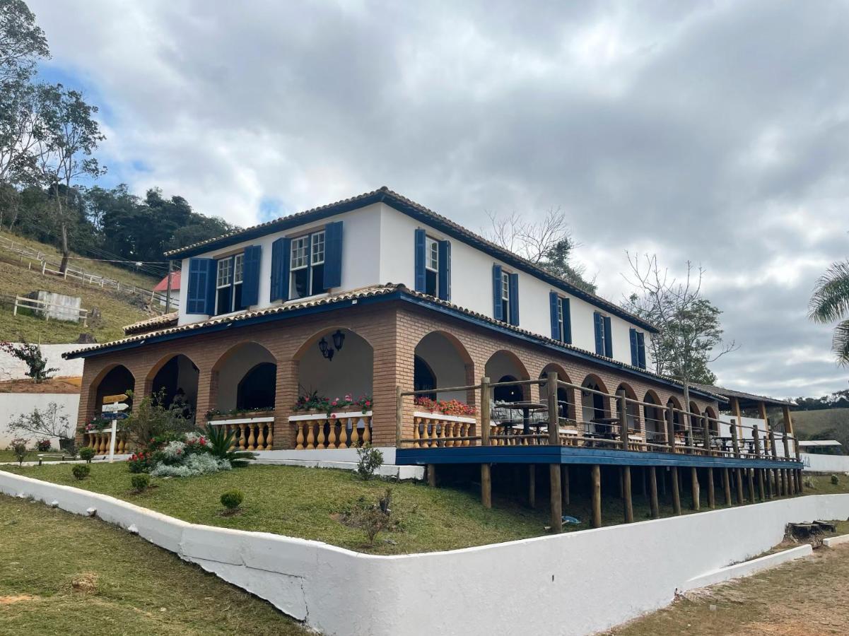 Fascinacao Cafe Hotel Cunha Eksteriør bilde
